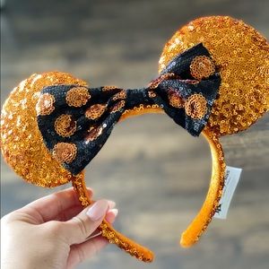 Limited Edition Halloween Minnie Ears
